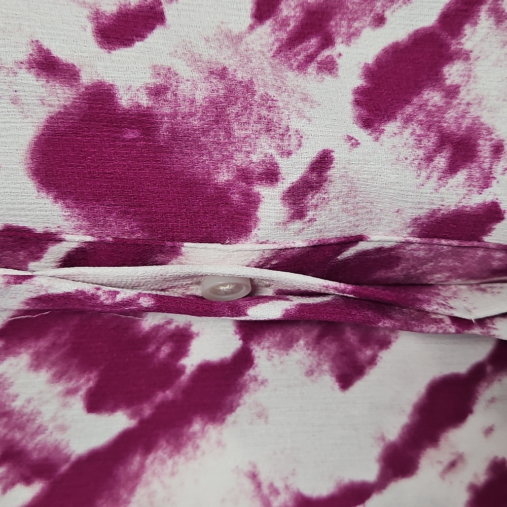 Investments 3/4 Sleeve Collared V-neck Hidden Button Front Top: Tie Dye: 1X - Picture 8 of 14